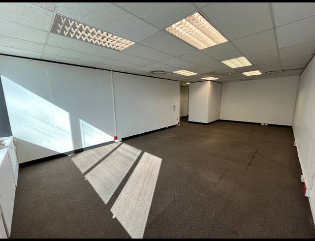 62M² OFFICE TO LET IN CAPE TOWN CITY CENTRE